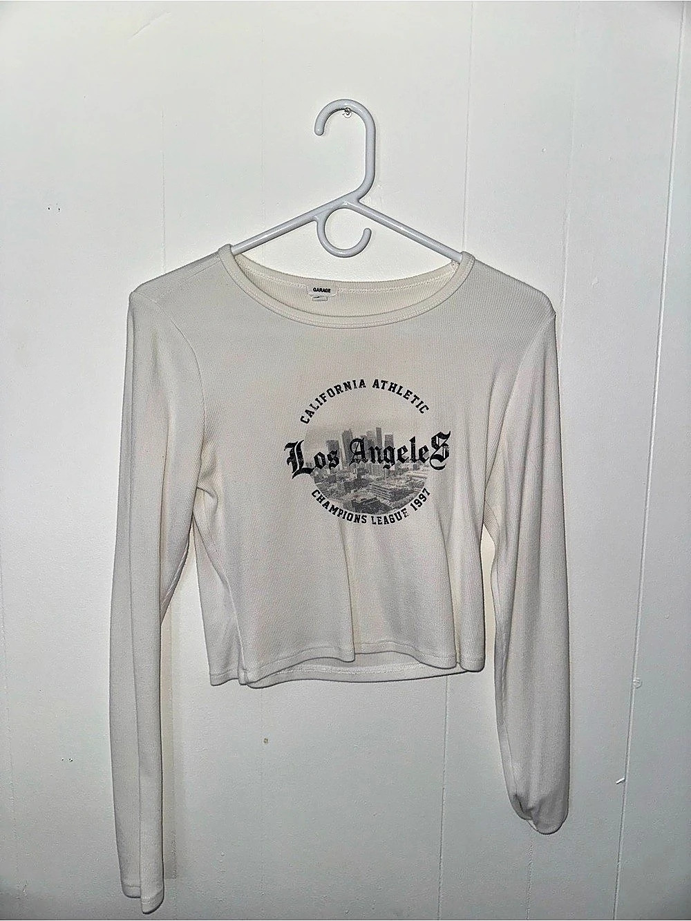 Garage Los Angeles Angels Long Sleeve Graphic Top in White Like New